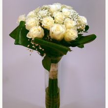 White pearl - Fehér rózsás jogarcsokor  