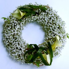 Görögkoszorú rezgővel kálákkal