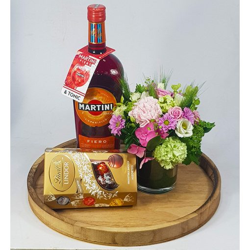Romantikus Virágtál - Martini Fiero-val és Lindt Lindorral